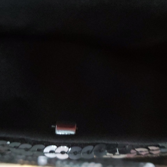 Cache sequin jacket. - Picture 3 of 6